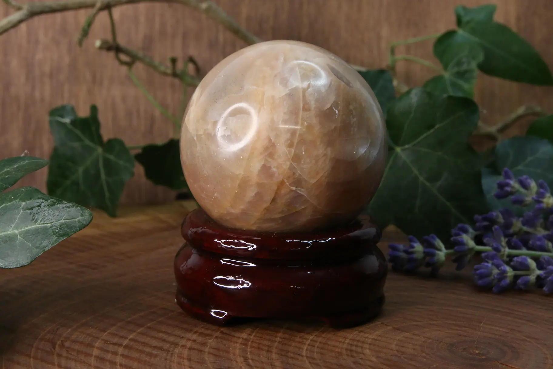Pierre de lune A orange sphère 55mm