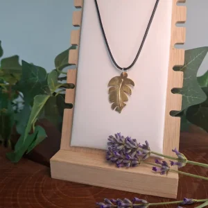 Collier feuille