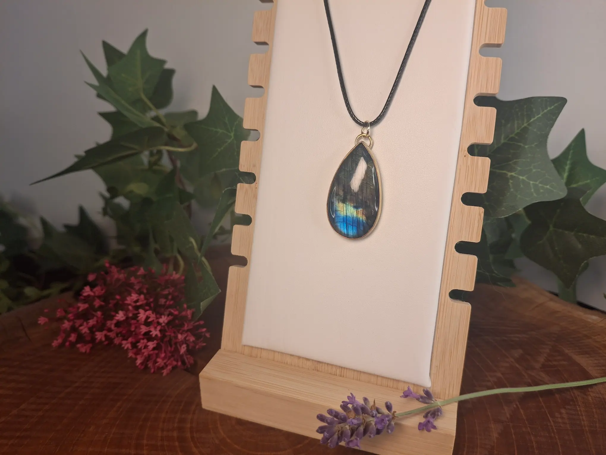 Collier labradorite serti 4cm