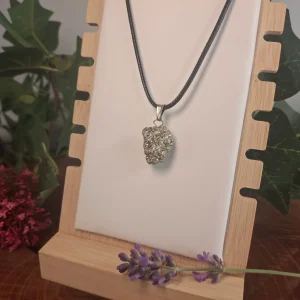 Collier pyrite