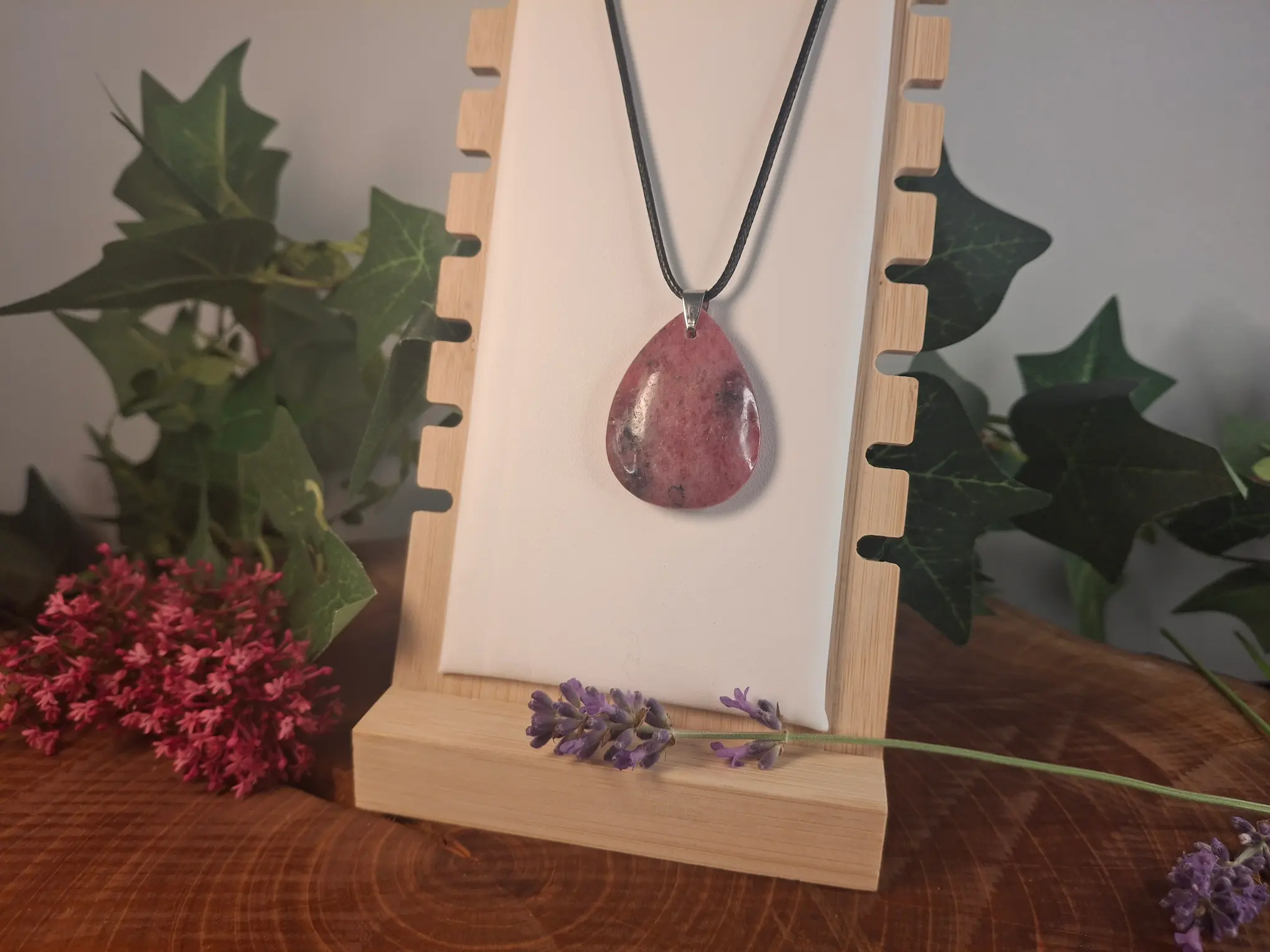Collier rhodonite