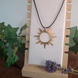 collier soleil ajouré (1)